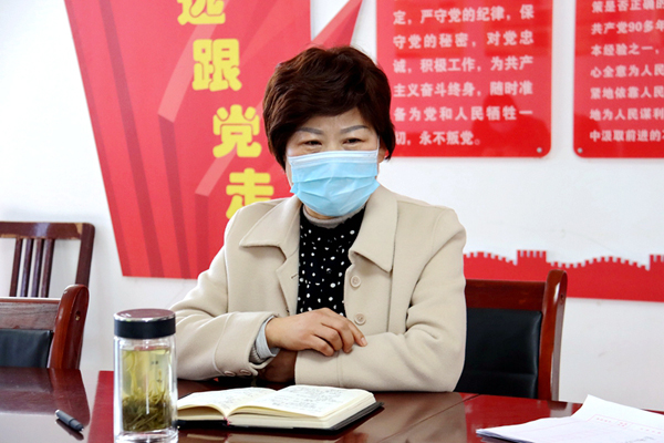 1584438645276818.jpg 图三:局党组副书记、副局长胡煜昊主持会议并讲话.JPG