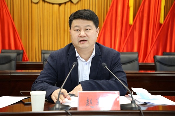 图三：县委常委、常务副县长赵军华讲话.JPG
